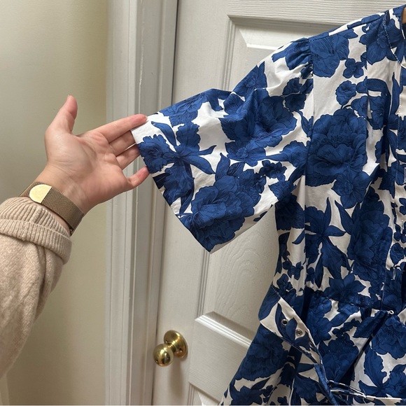 NWT Joie Blue White Floral puff sleeve flare Dress 4 short sleeve - Picture 3 of 9
